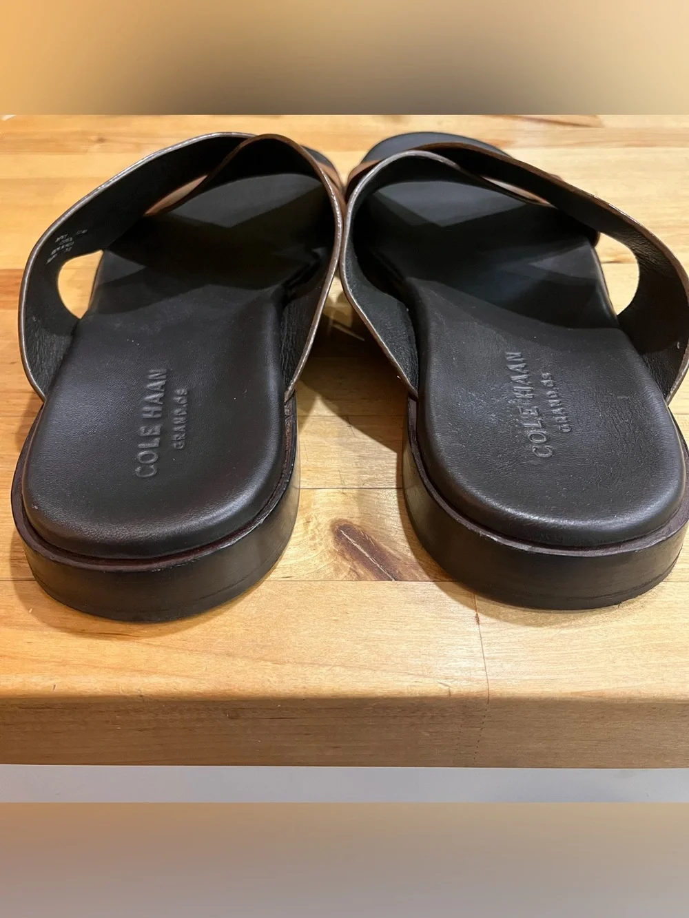 Cole Haan Nantucket Cross Strap Leather Sandals. Classic dress w athletic soles.